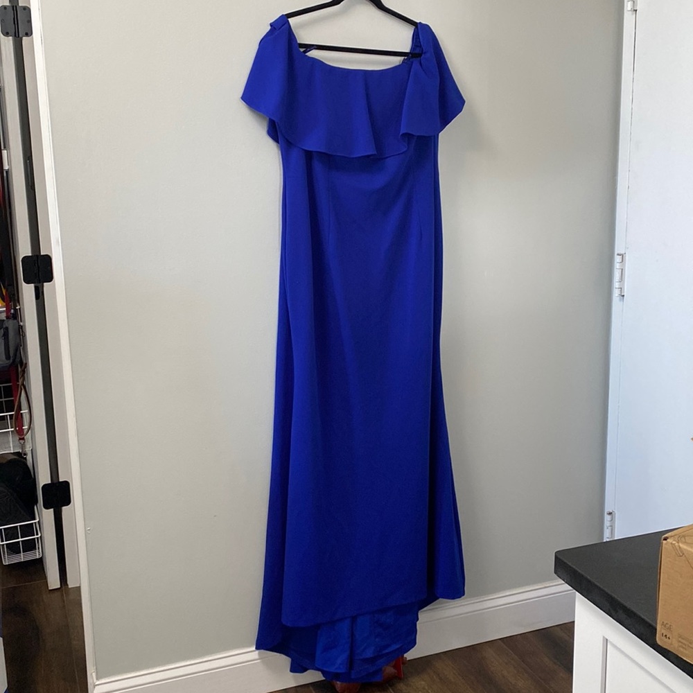 Blue formal Adrianna Papell gown - 20W